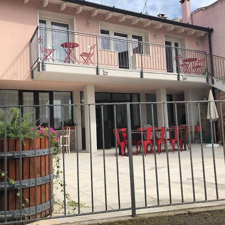 柯尔特德尔加尔达住宿加早餐旅馆 卡斯特努沃德加尔达 外观 照片